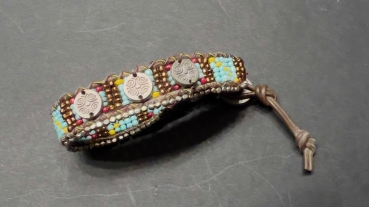 NOOSA Armband mit Perlen