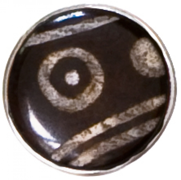 ONE EYED DZI-black-bone